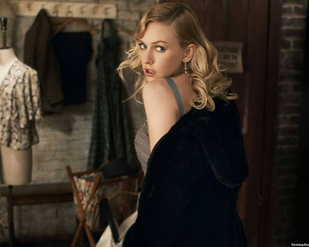 Naomi Watts krásnou tapetu #46 - 1280x1024