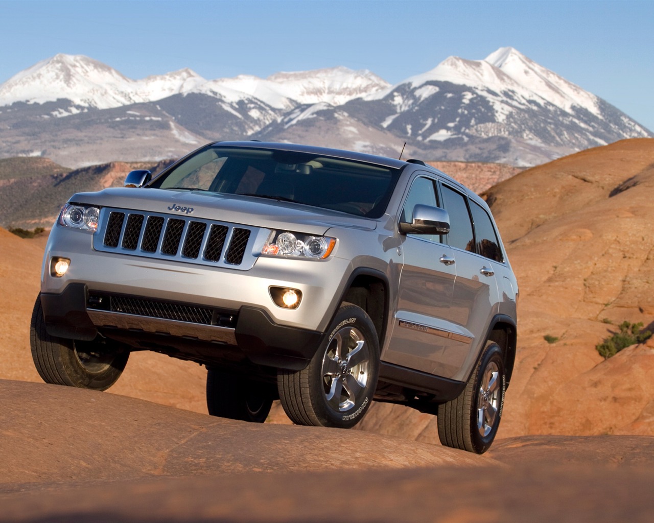 Jeep Grand Cherokee - 2011 fondos de escritorio de alta definición #5 - 1280x1024