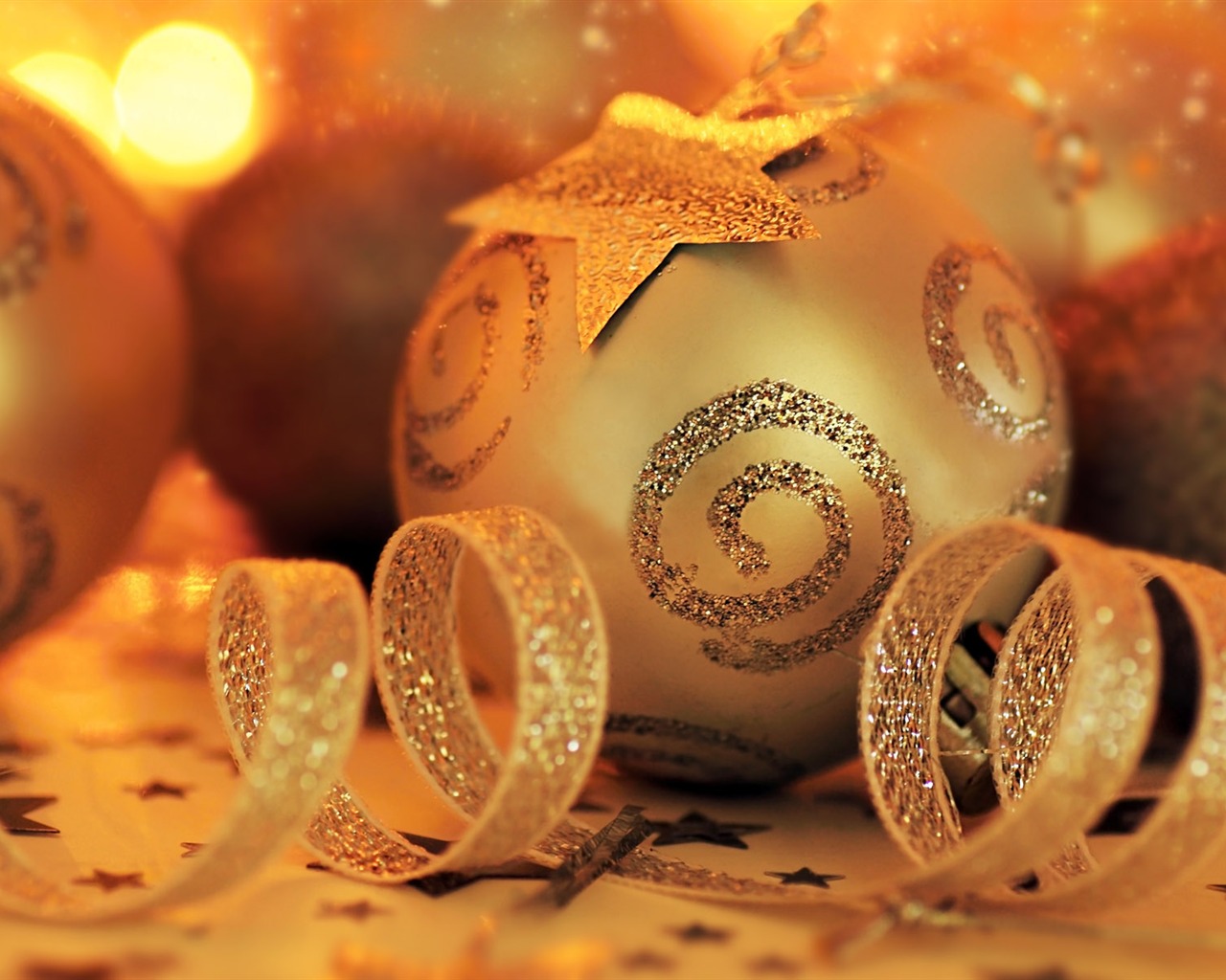 Christmas balls wallpaper (7) #10 - 1280x1024