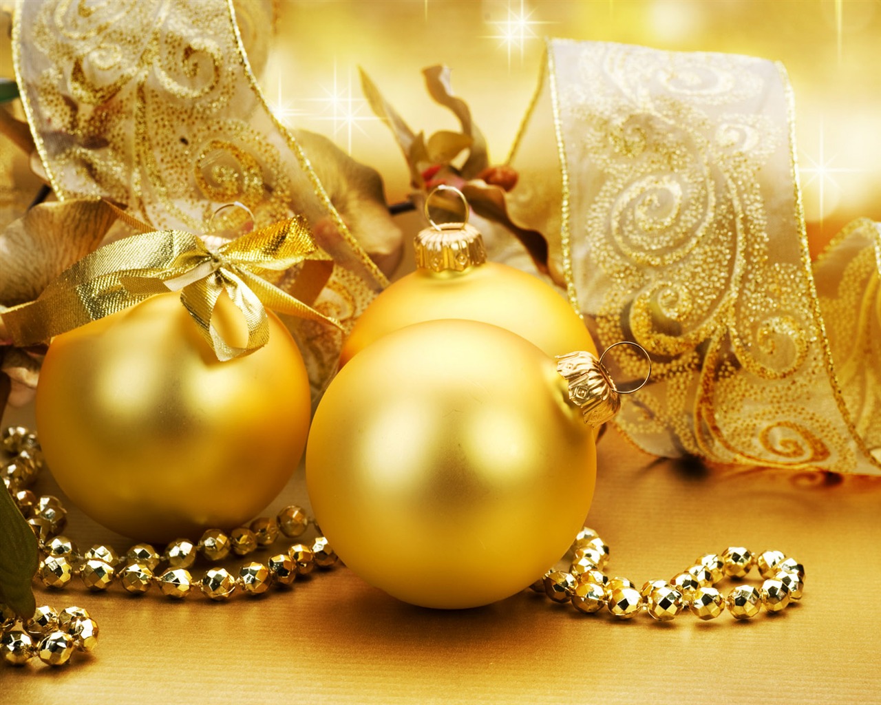 Christmas balls wallpaper (8) #1 - 1280x1024