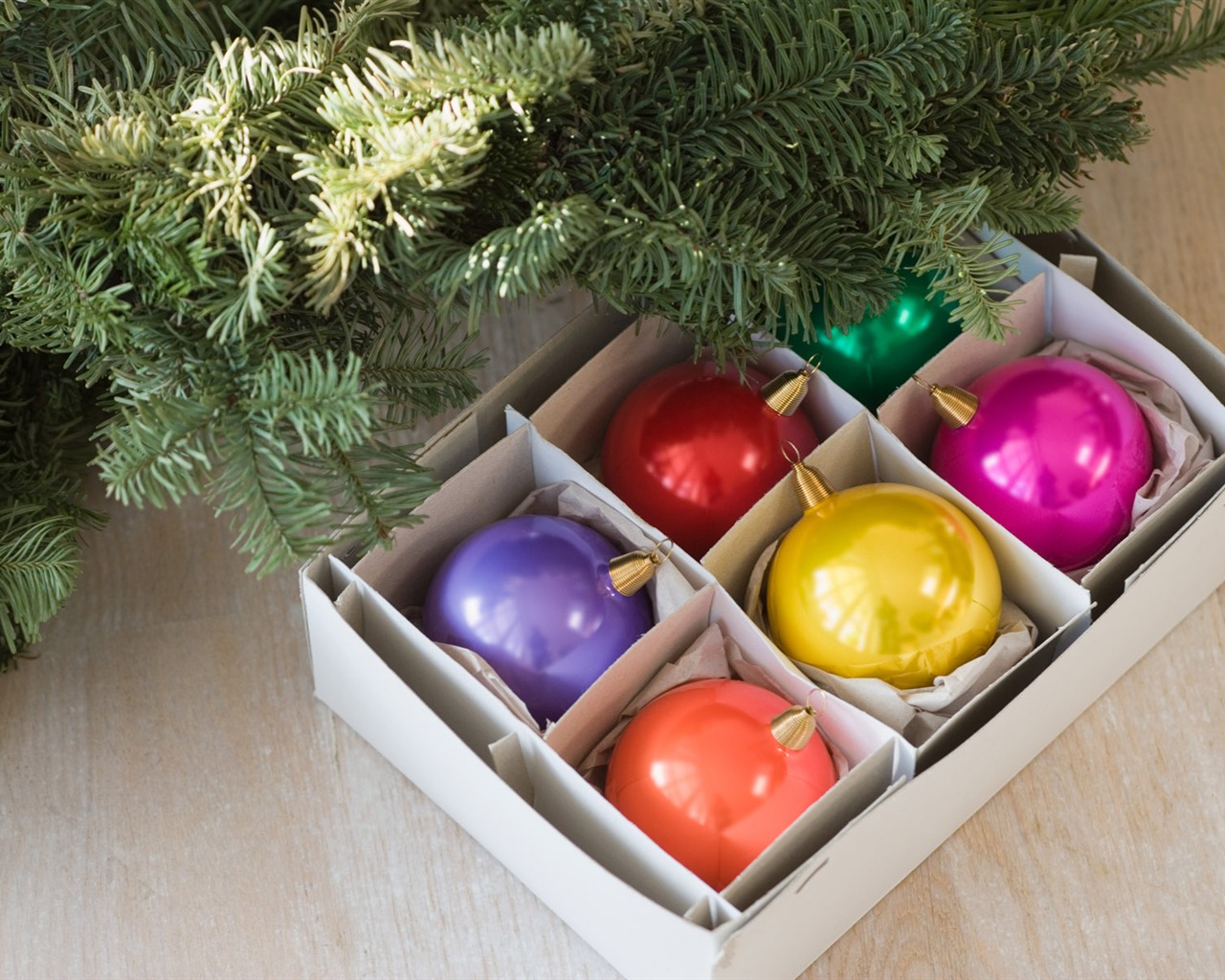 Christmas balls wallpaper (8) #14 - 1280x1024