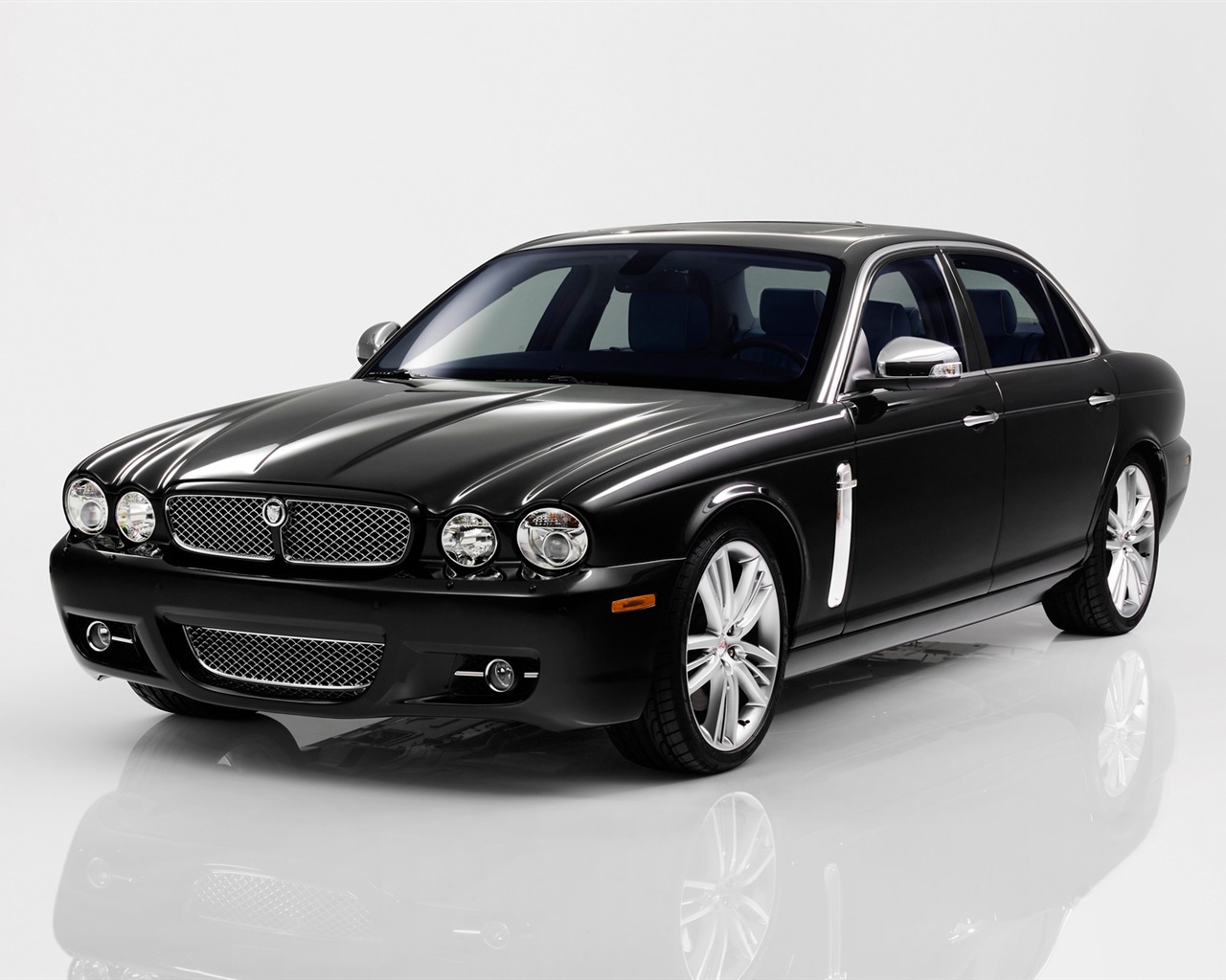 Jaguar XJ Portfolio - 2009 HD wallpaper #1 - 1280x1024