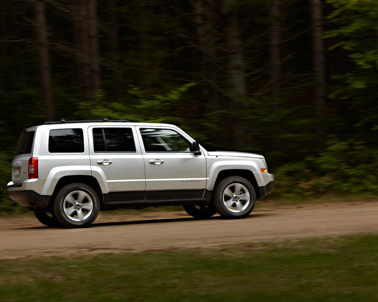 Jeep Patriot - 2011 HD tapetu #17 - 1280x1024