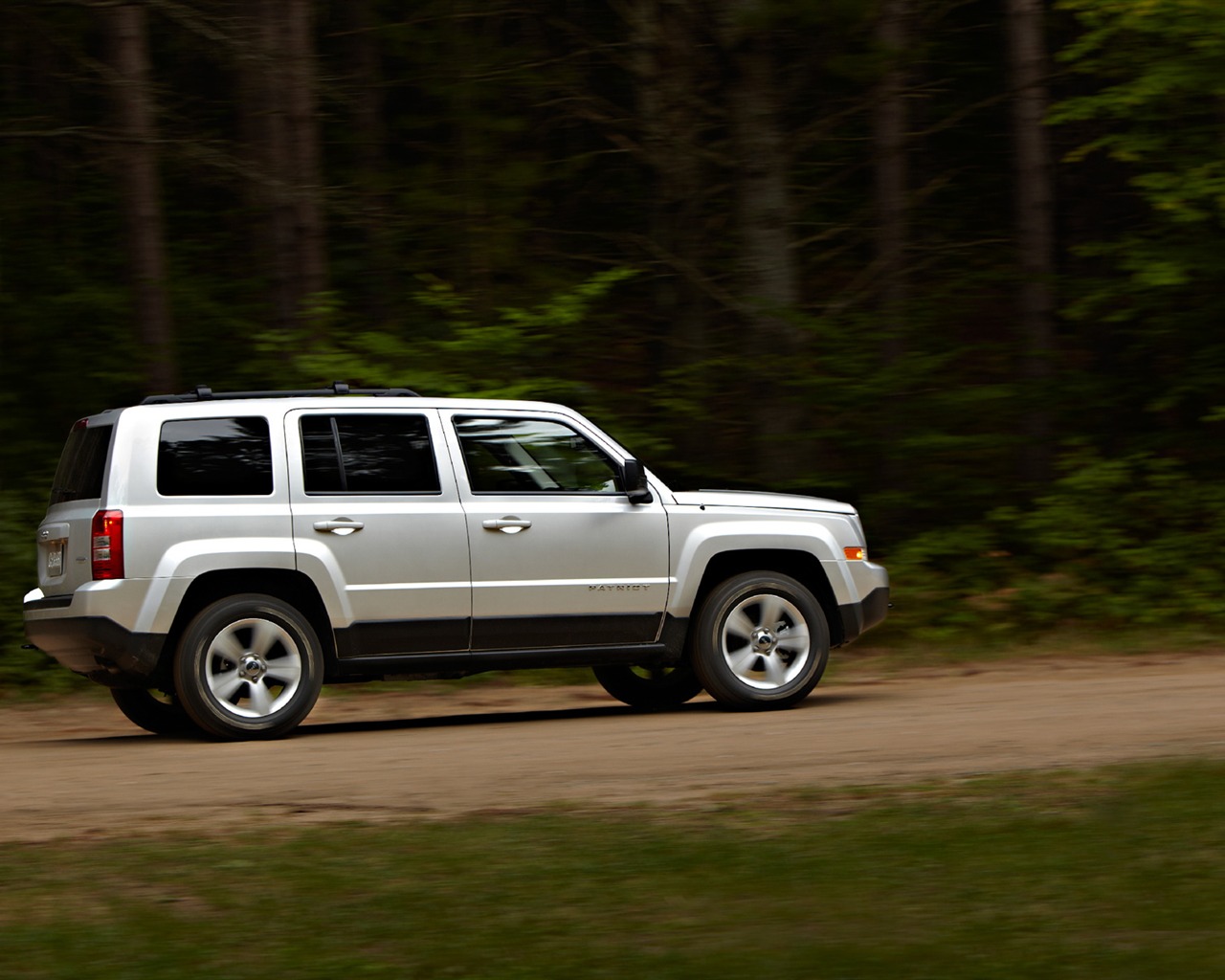 Jeep Patriot - 2011 吉普17 - 1280x1024