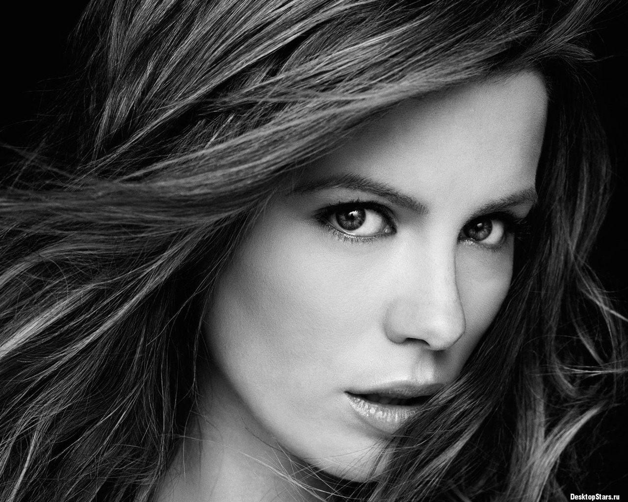 Kate Beckinsale krásnou tapetu (2) #22 - 1280x1024