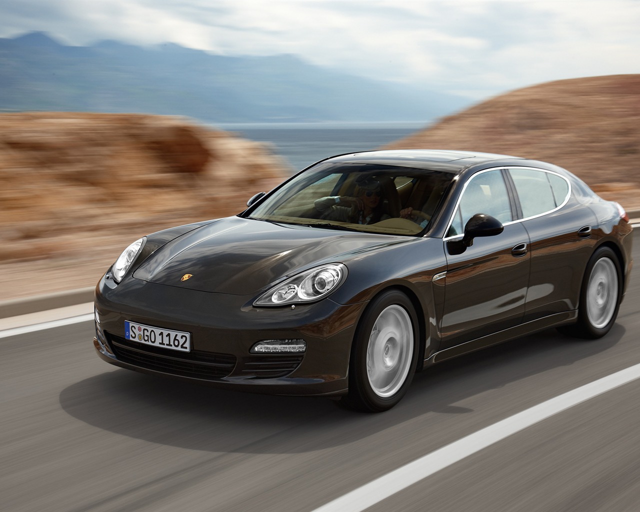 Porsche Panamera S - 2009 HD tapetu #3 - 1280x1024