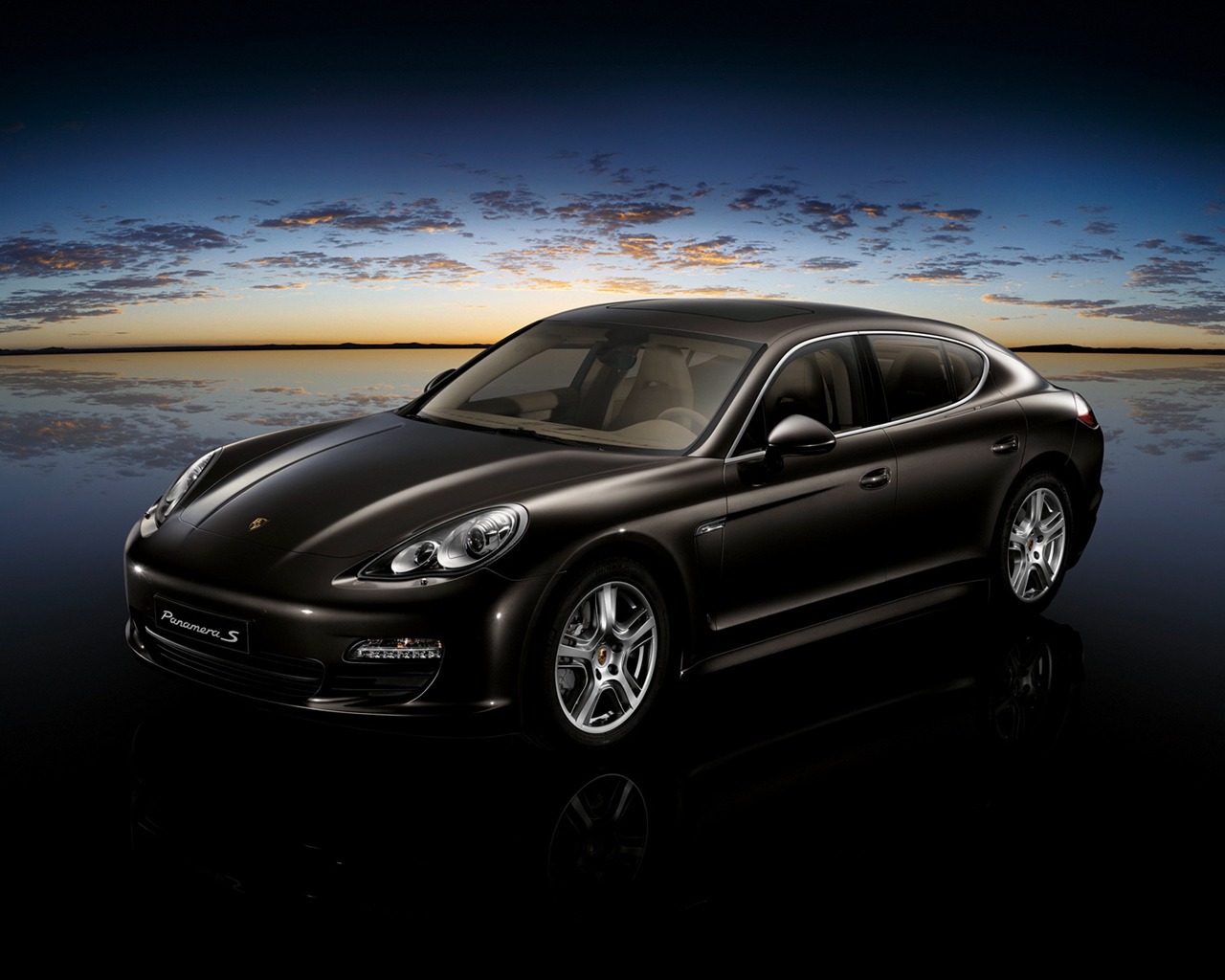 Porsche Panamera S - 2009 HD tapetu #13 - 1280x1024