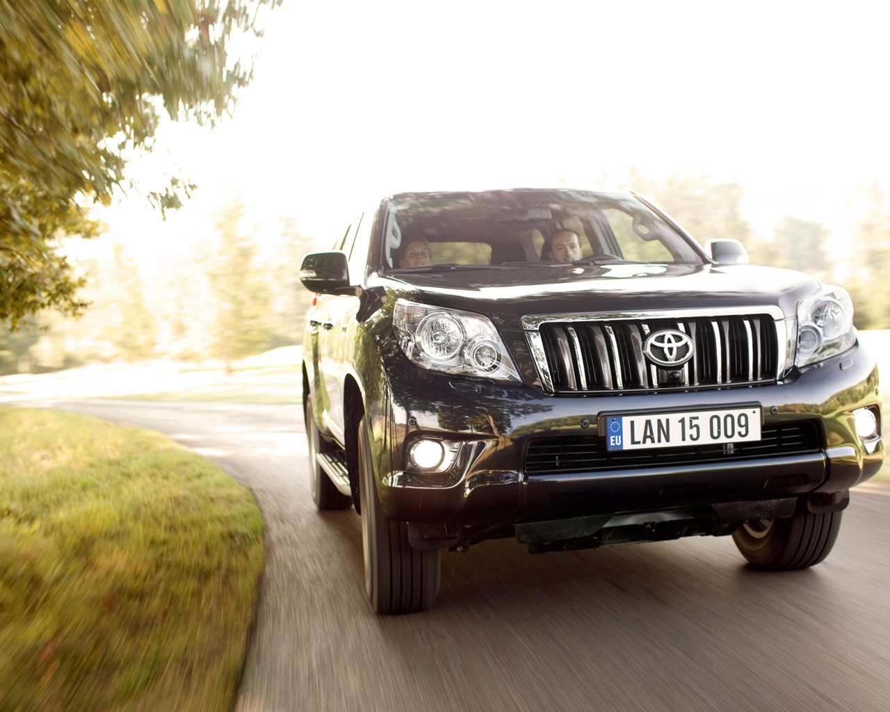 Toyota Land Cruiser Prado - 2009 HD tapetu #10 - 1280x1024
