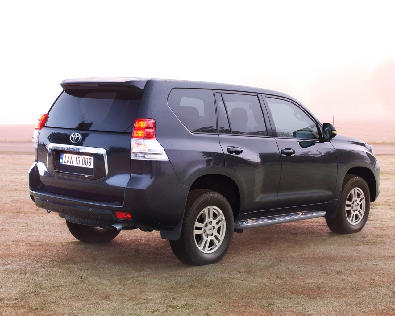 Toyota Land Cruiser Prado - 2009 HD tapetu #21 - 1280x1024