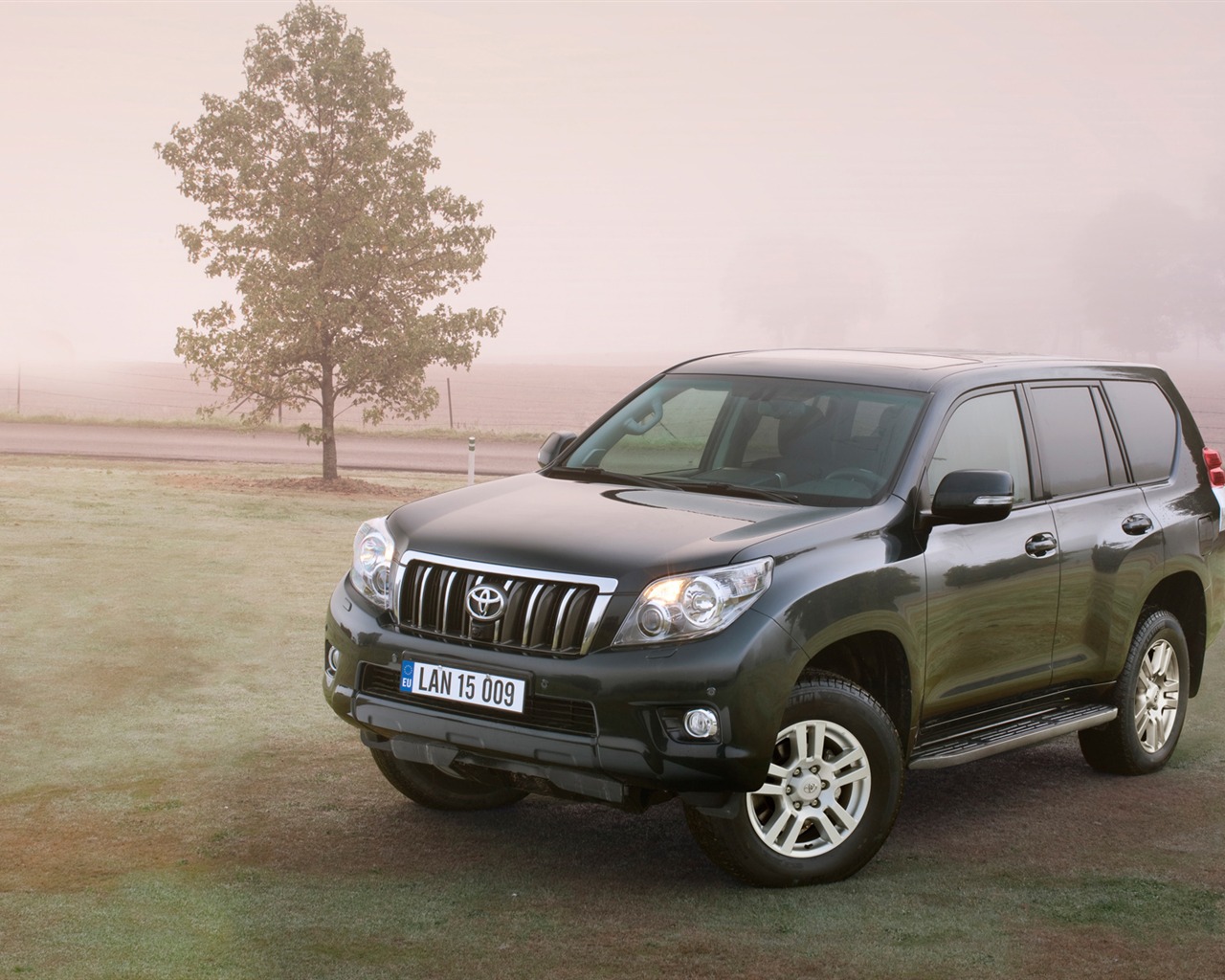 Toyota Land Cruiser Prado - 2009 HD tapetu #22 - 1280x1024