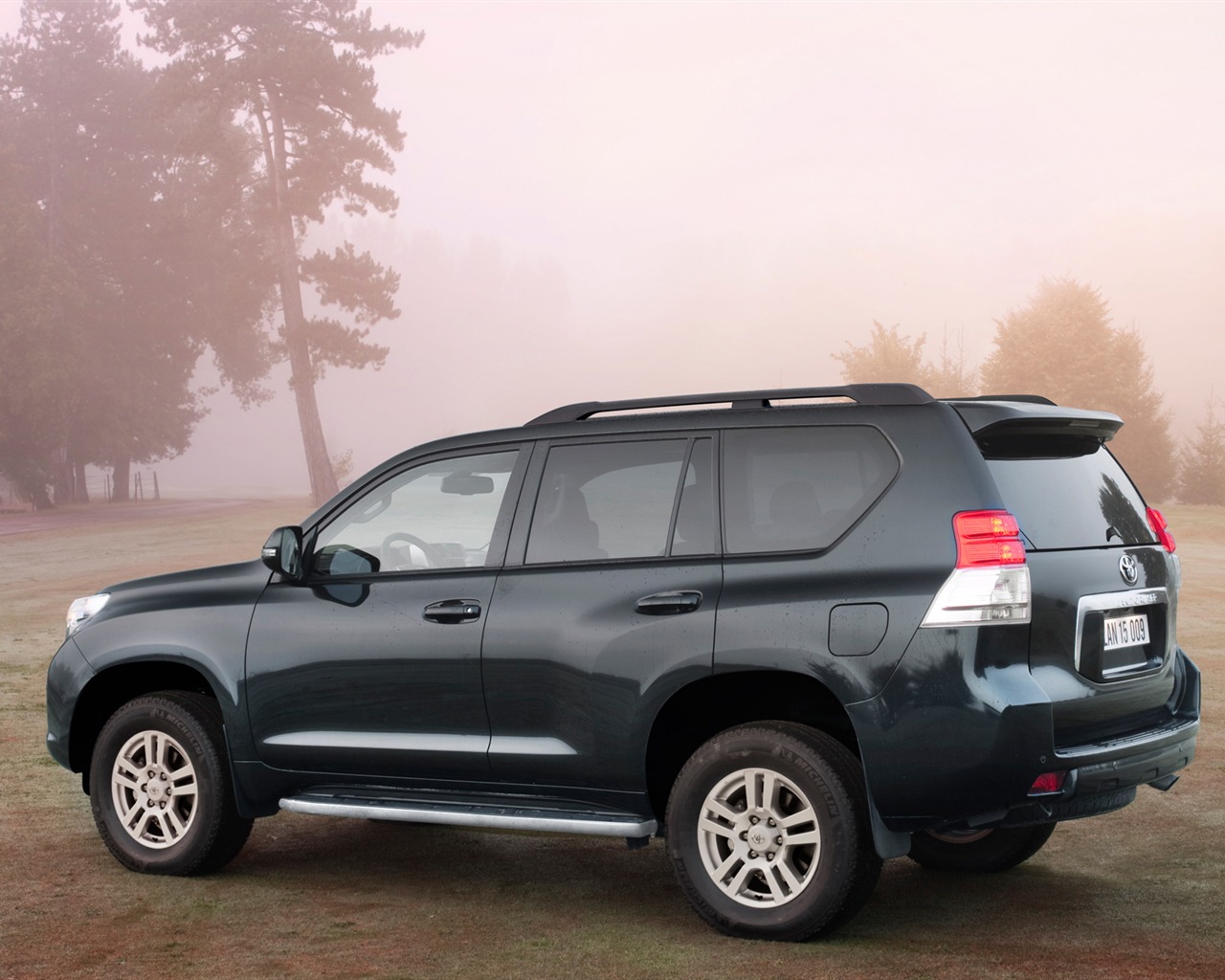 Toyota Land Cruiser Prado - 2009 HD tapetu #23 - 1280x1024