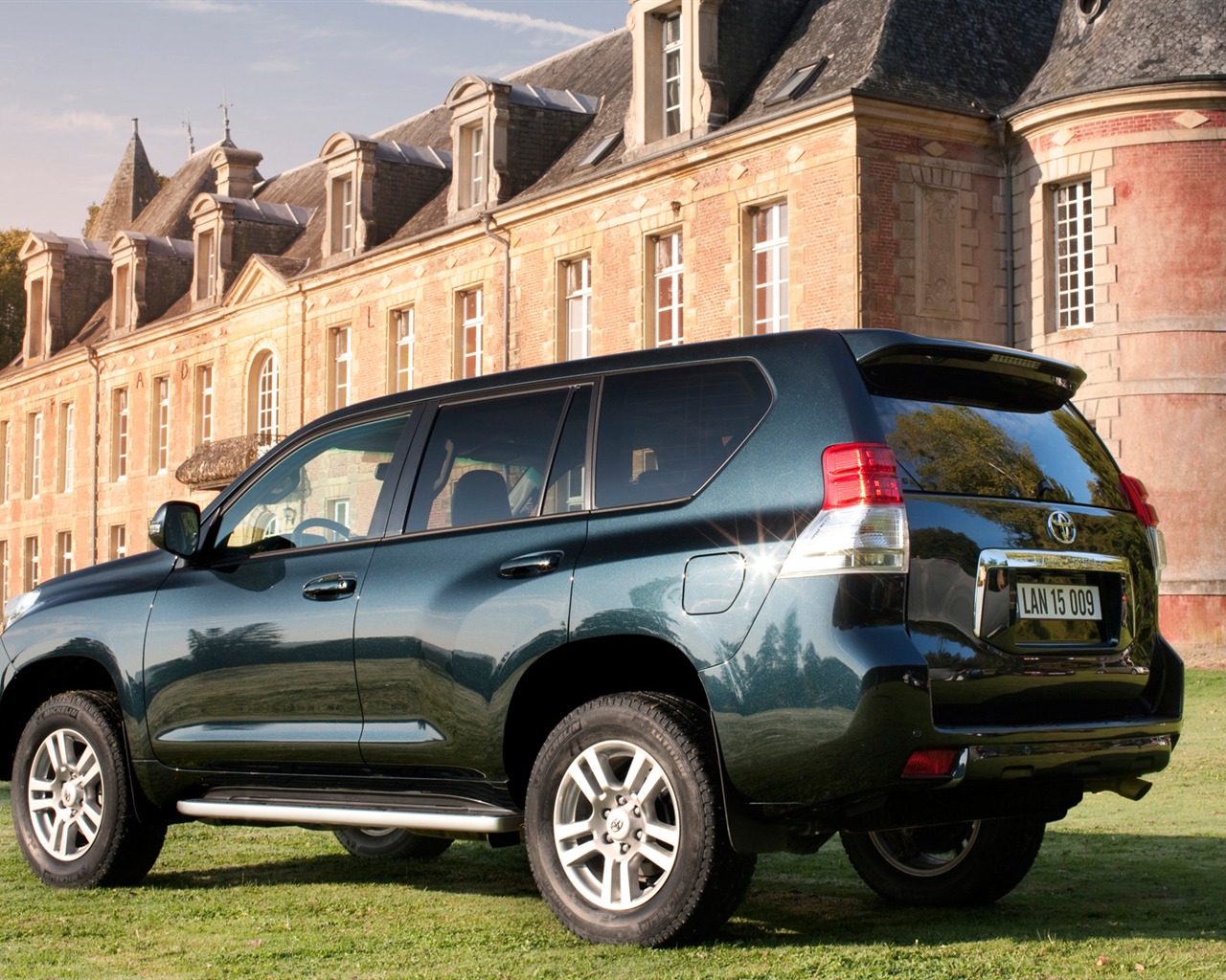 Toyota Land Cruiser Prado - 2009 HD tapetu #30 - 1280x1024