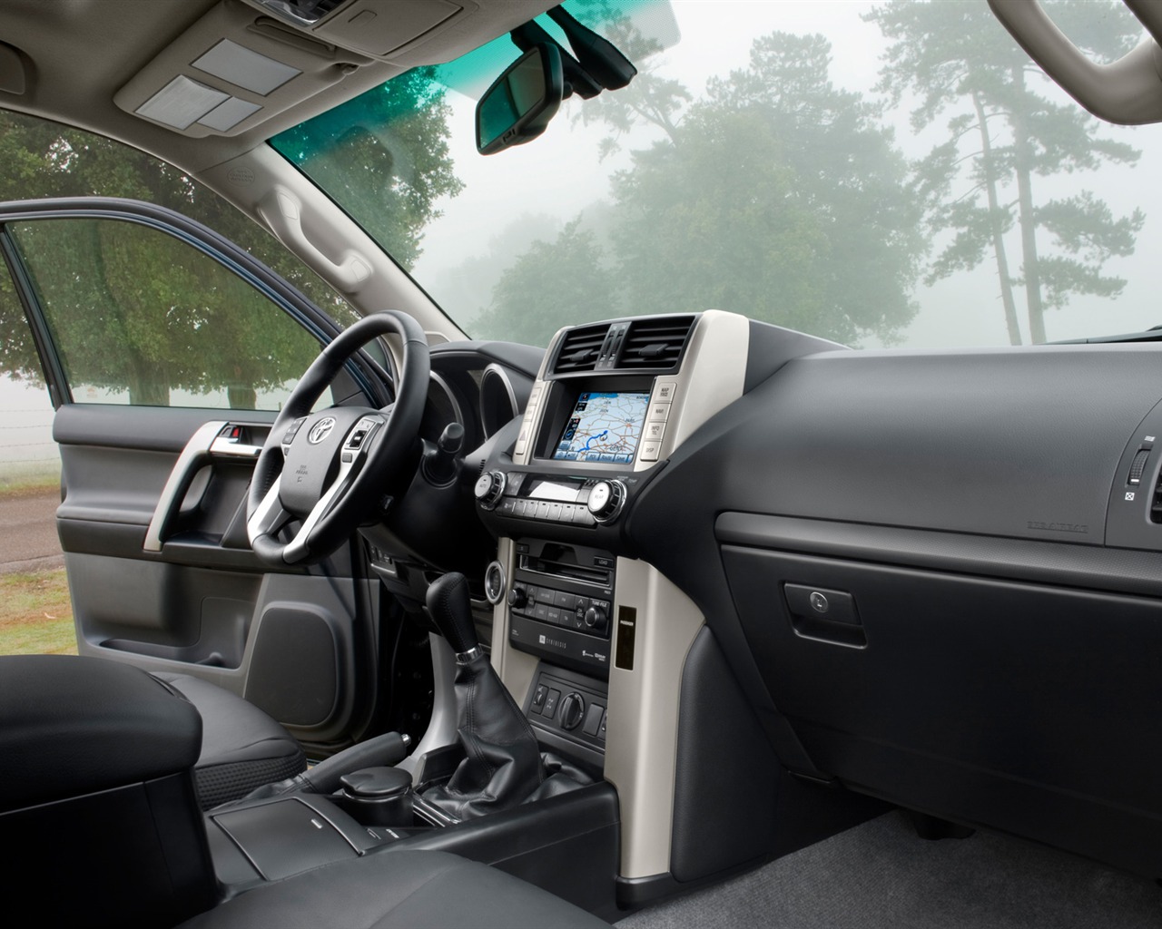 Toyota Land Cruiser Prado - 2009 HD wallpaper #50 - 1280x1024
