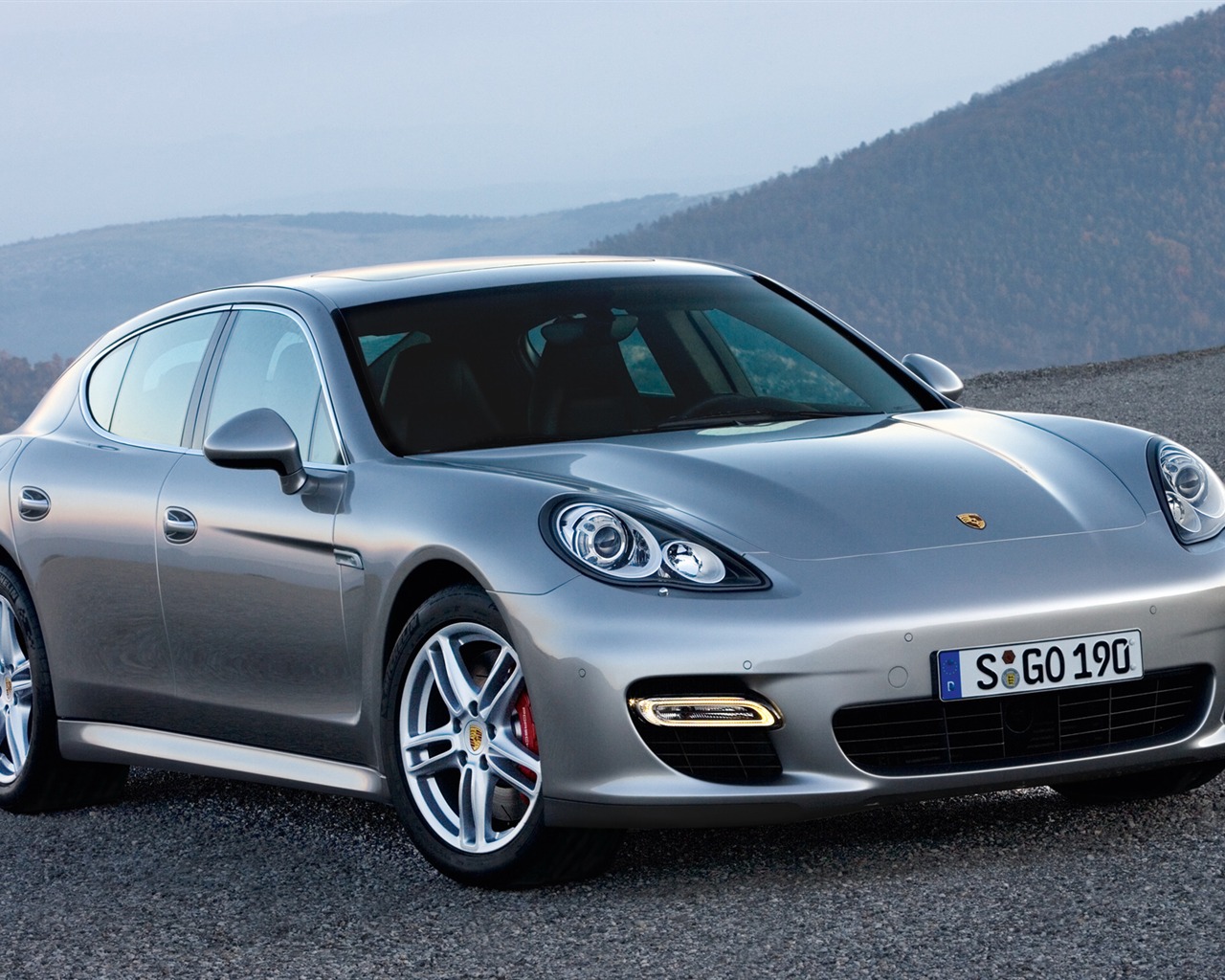 Porsche Panamera Turbo - 2009 HD wallpaper #13 - 1280x1024