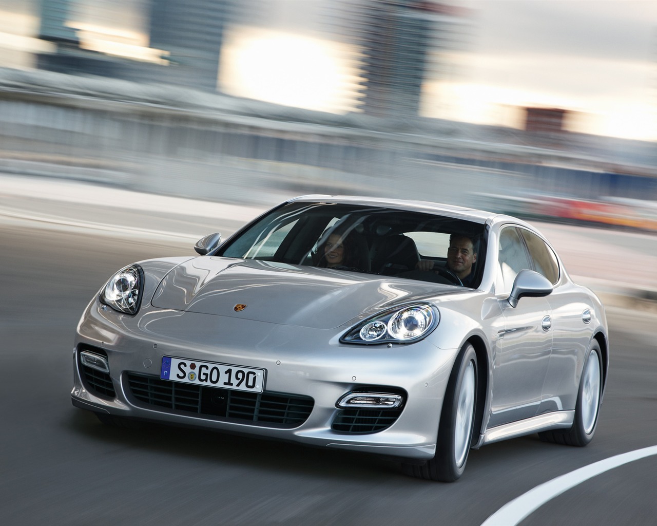 Porsche Panamera Turbo - 2009 HD tapetu #22 - 1280x1024