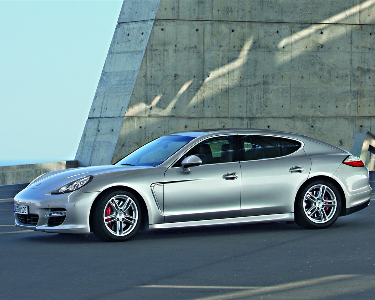 Porsche Panamera Turbo - 2009 HD tapetu #38 - 1280x1024