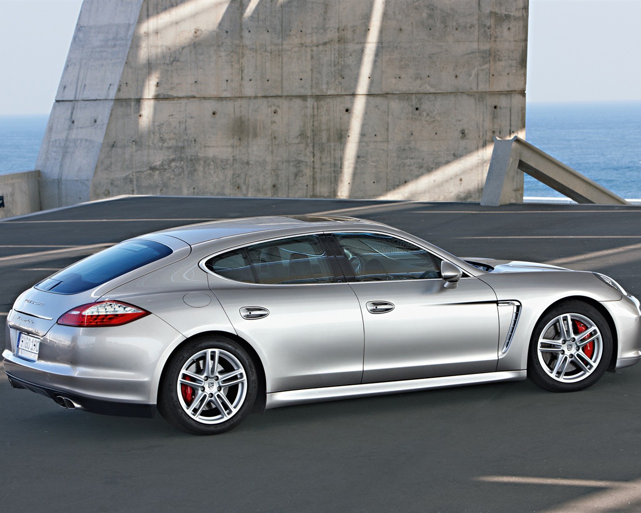 Porsche Panamera Turbo - 2009 保时捷39 - 1280x1024