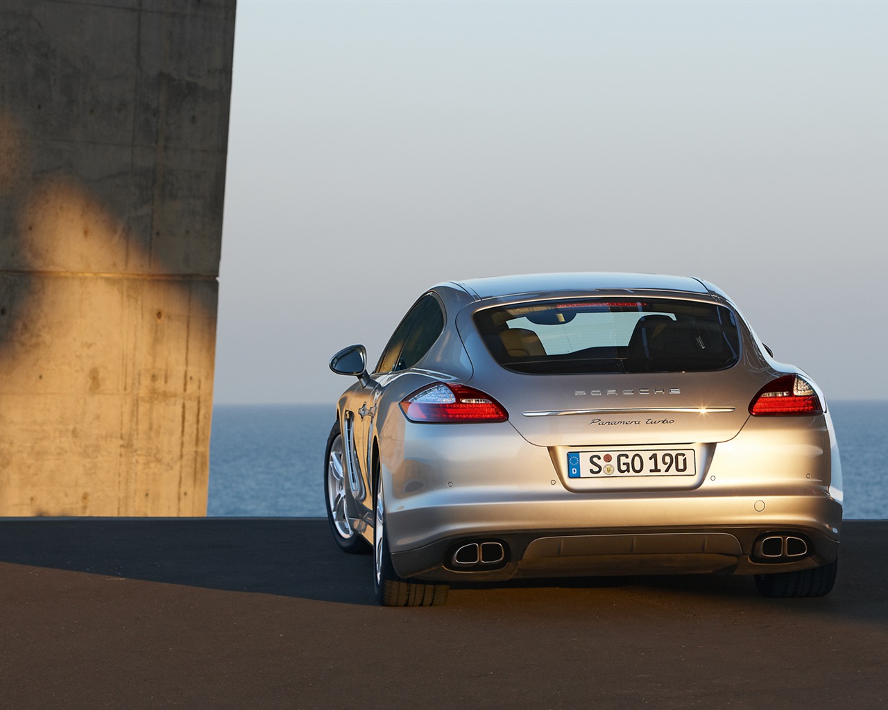 Porsche Panamera Turbo - 2009 保时捷41 - 1280x1024