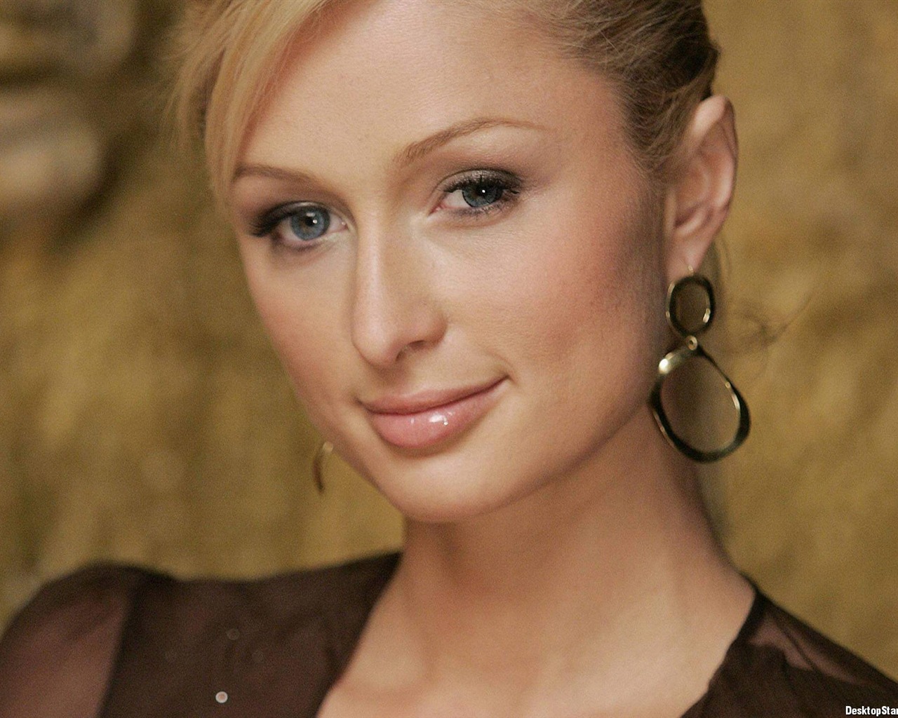 Paris Hilton beautiful wallpaper (2) #6 - 1280x1024