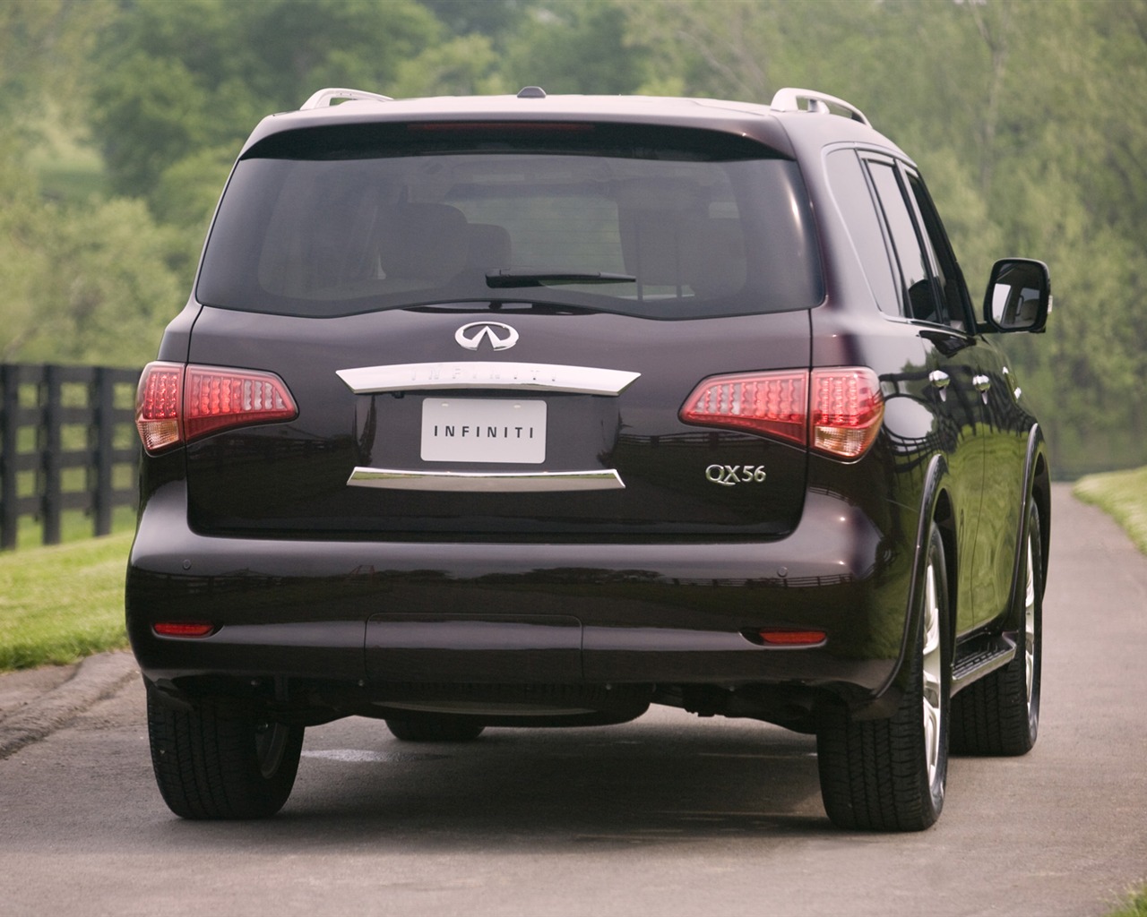 Infiniti QX56 - 2011 HD tapetu #10 - 1280x1024