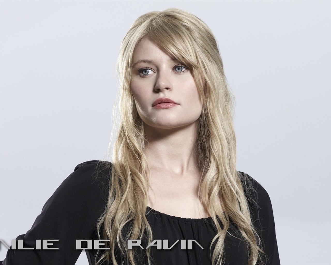 Emilie de Ravin krásnou tapetu #3 - 1280x1024