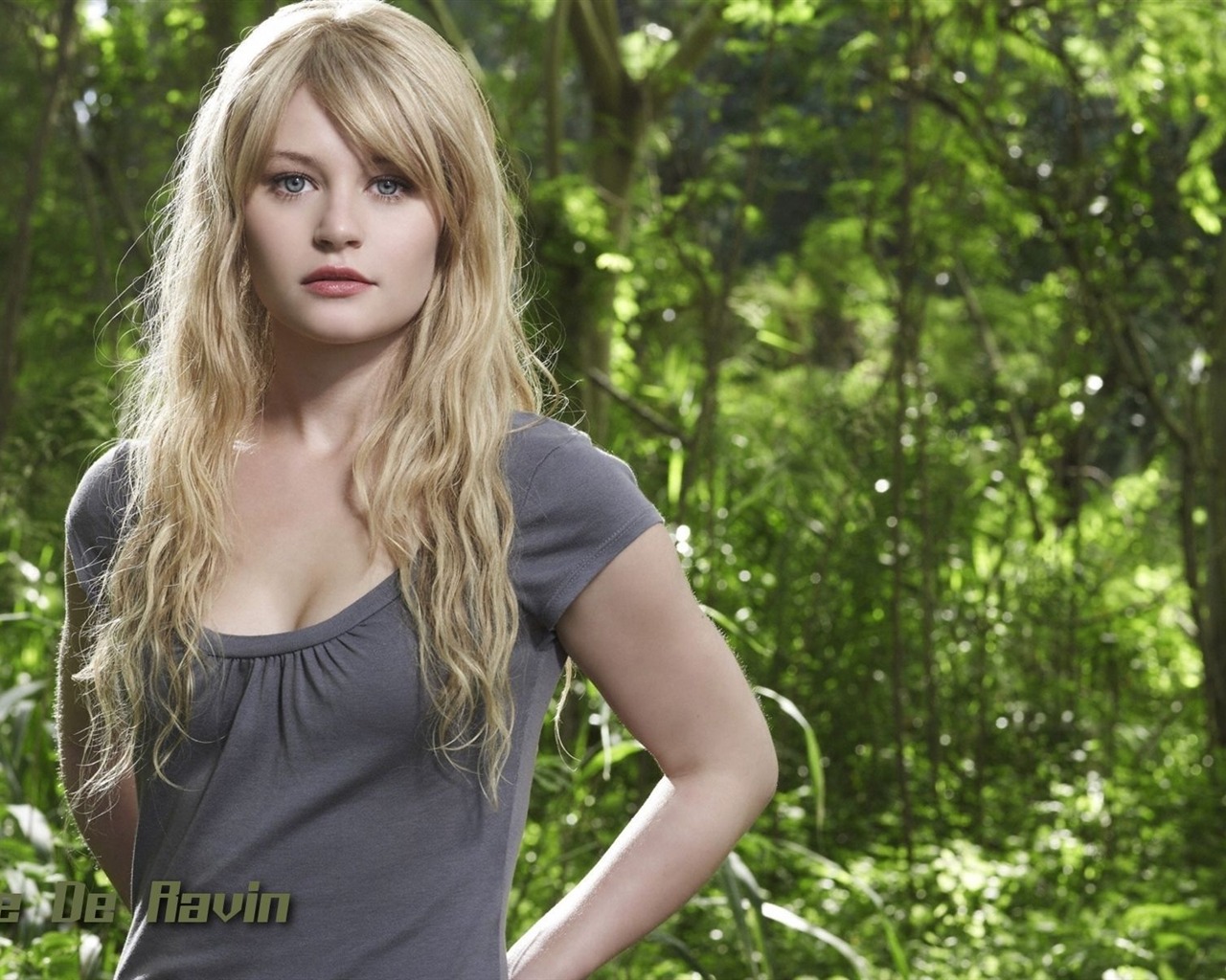 Emilie de Ravin krásnou tapetu #7 - 1280x1024
