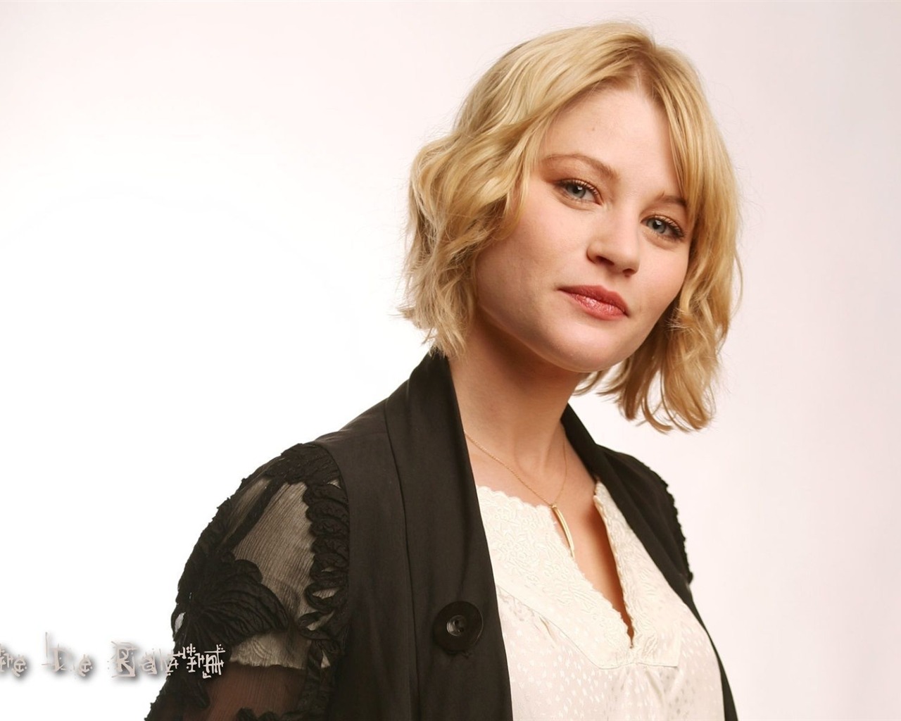 Emilie de Ravin krásnou tapetu #10 - 1280x1024