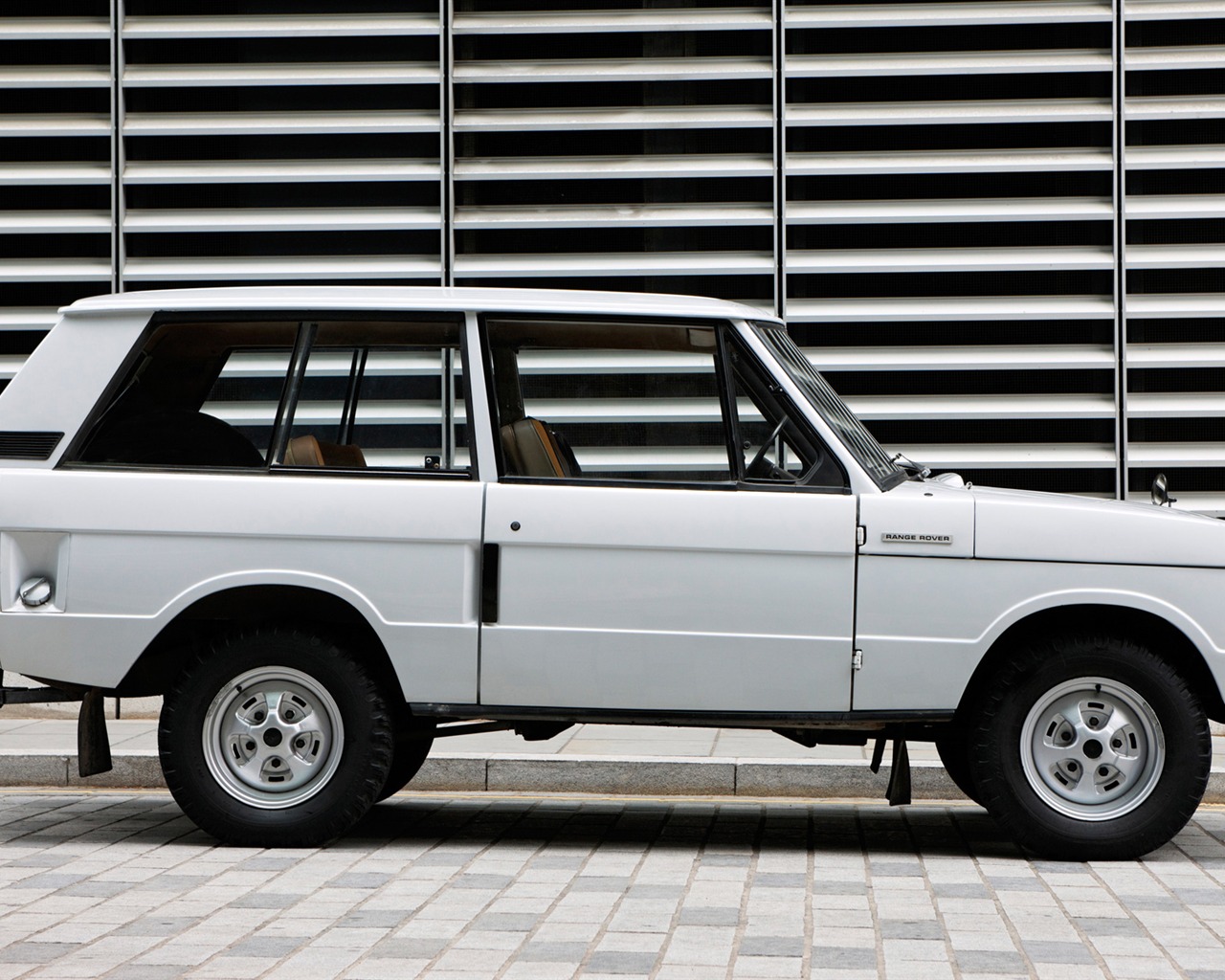 Land Rover Range Rover 3door 路虎9 - 1280x1024