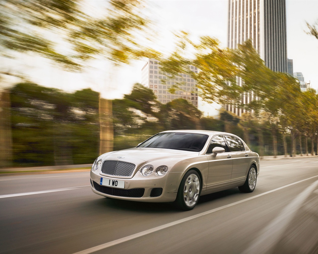 Bentley Continental Flying Spur - 2008 HD tapetu #3 - 1280x1024