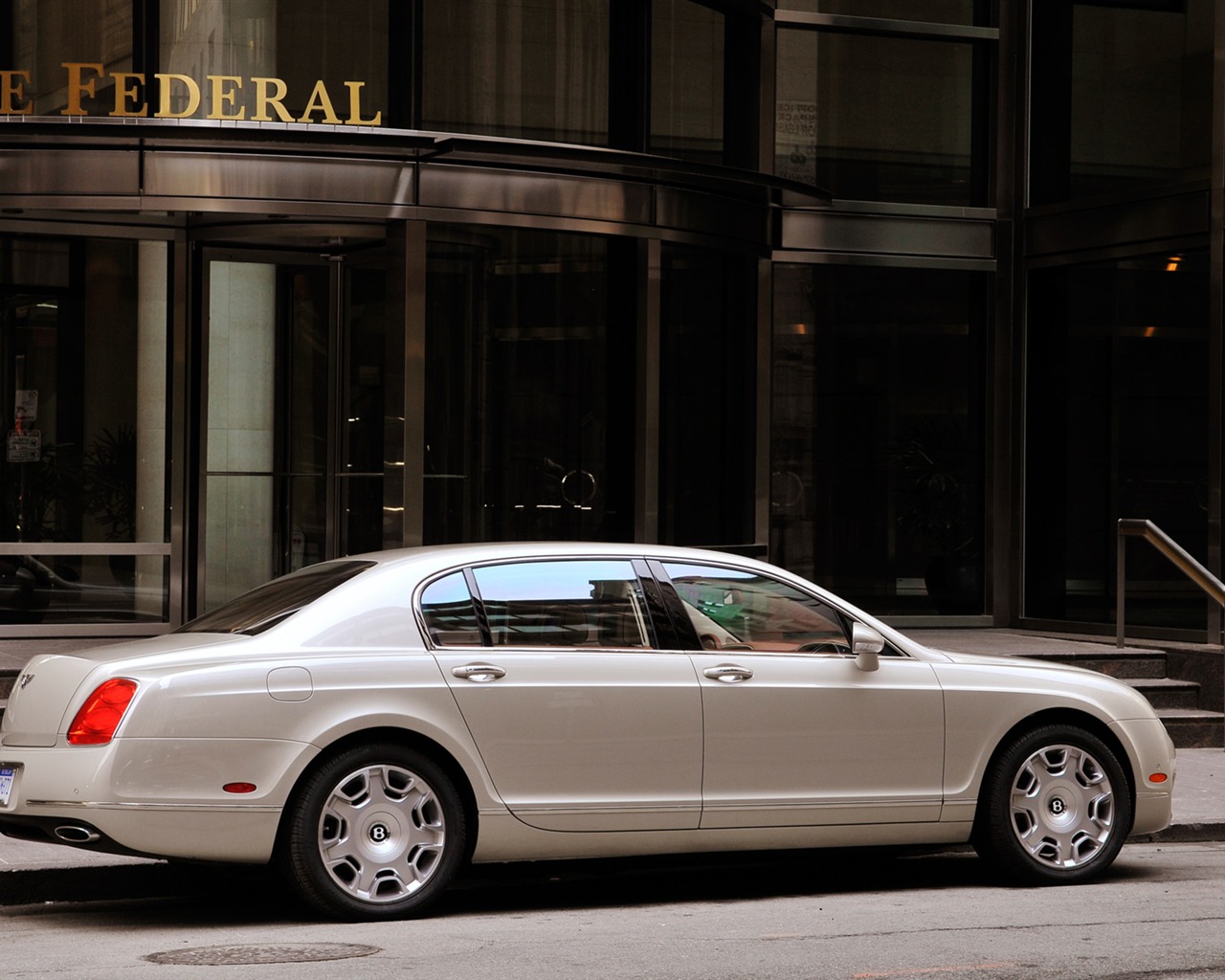 Bentley Continental Flying Spur - 2008 HD tapetu #5 - 1280x1024