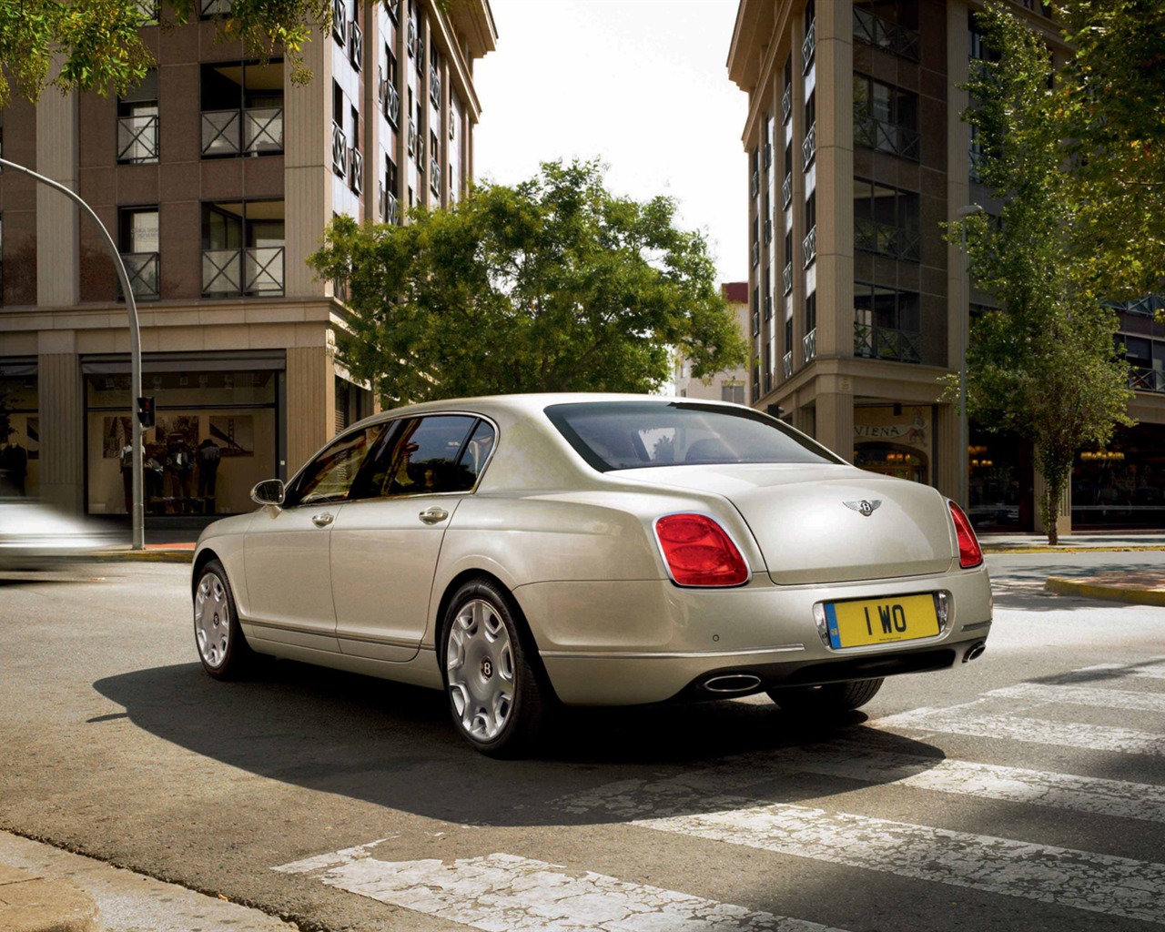 Bentley Continental Flying Spur - 2008 HD tapetu #6 - 1280x1024