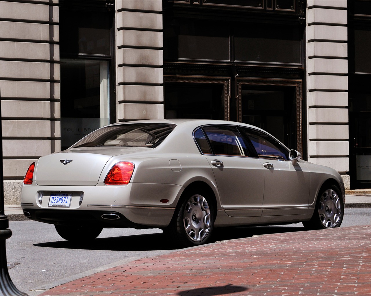 Bentley Continental Flying Spur - 2008 HD tapetu #9 - 1280x1024