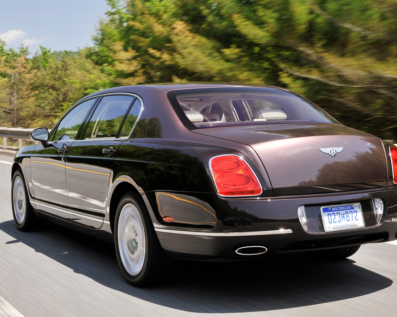 Bentley Continental Flying Spur - 2008 HD wallpaper #17 - 1280x1024