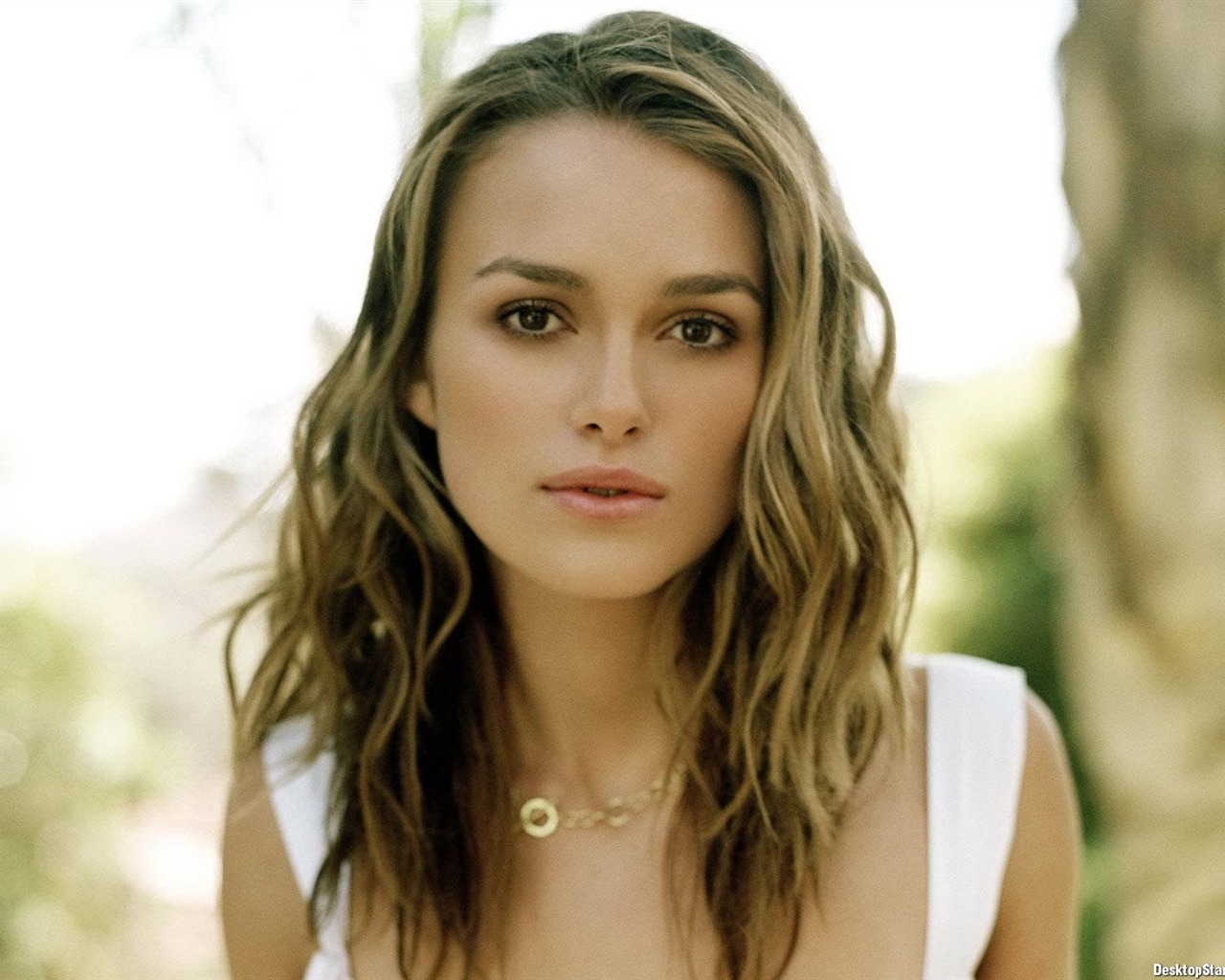 Keira Knightley krásná tapeta (2) #24 - 1280x1024