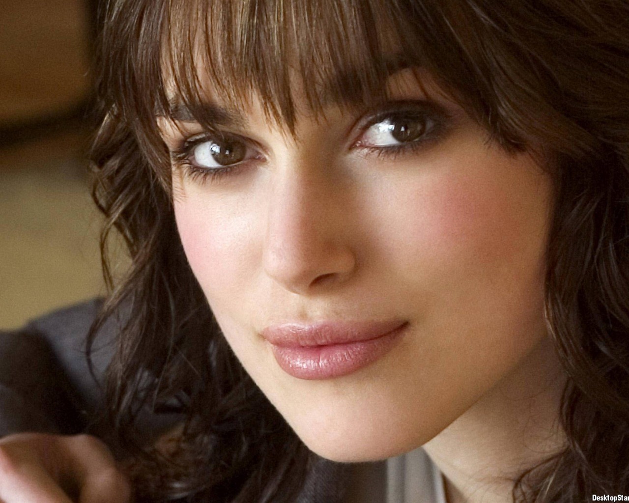 Keira Knightley krásná tapeta (3) #30 - 1280x1024