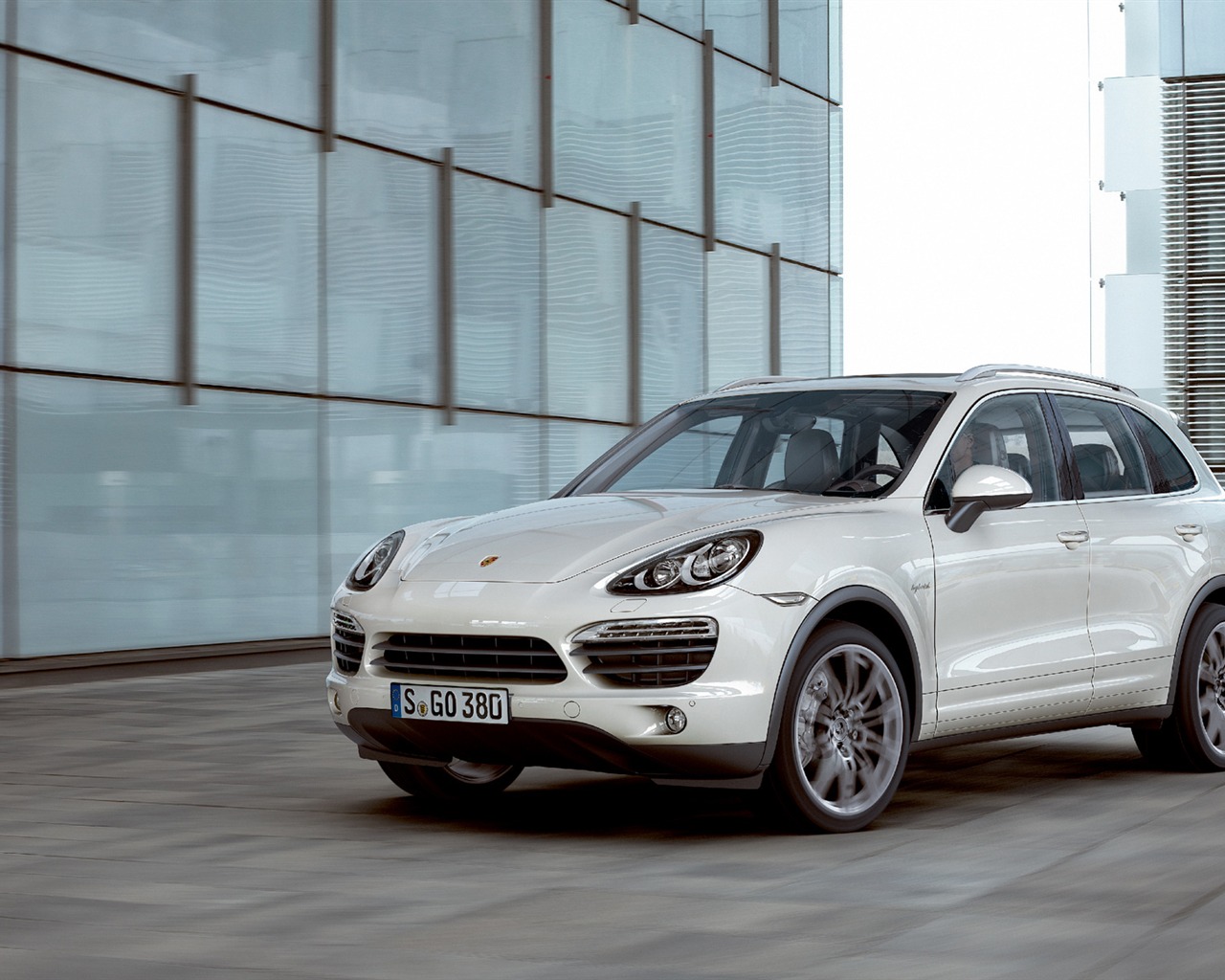 Porsche Cayenne S Hybrid - 2010 HD tapetu #2 - 1280x1024