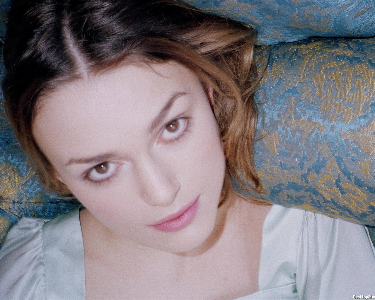 Keira Knightley beautiful wallpaper (4) #8 - 1280x1024