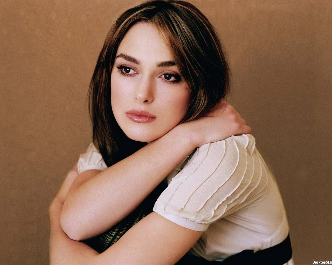 Keira Knightley krásná tapeta (4) #35 - 1280x1024