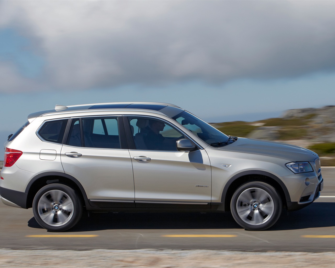 BMW X3 xDrive35i - 2010 (2) #15 - 1280x1024