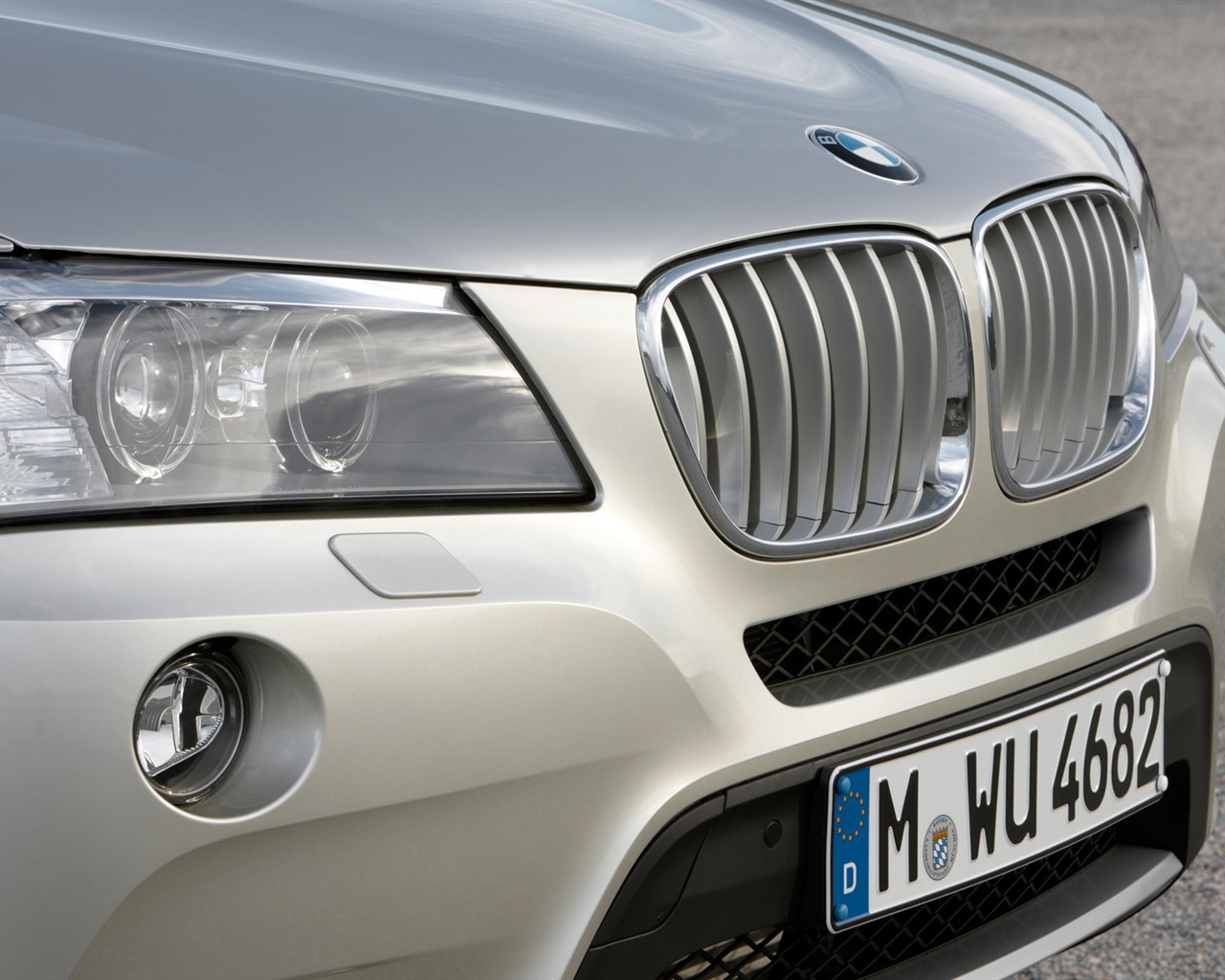 BMW X3 xDrive35i - 2010 寶馬(二) #42 - 1280x1024