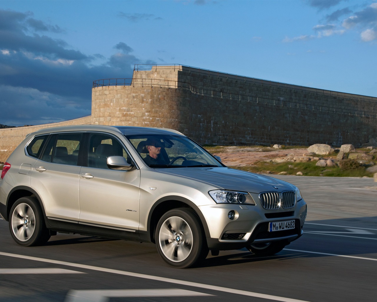 BMW X3 xDrive35i - 2010 寶馬(一) #23 - 1280x1024