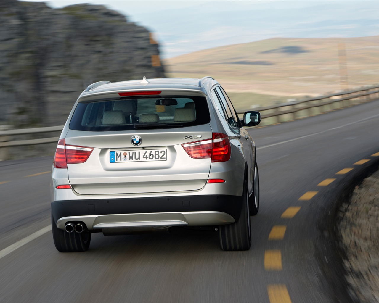 BMW X3 xDrive35i - 2010 (1) #32 - 1280x1024