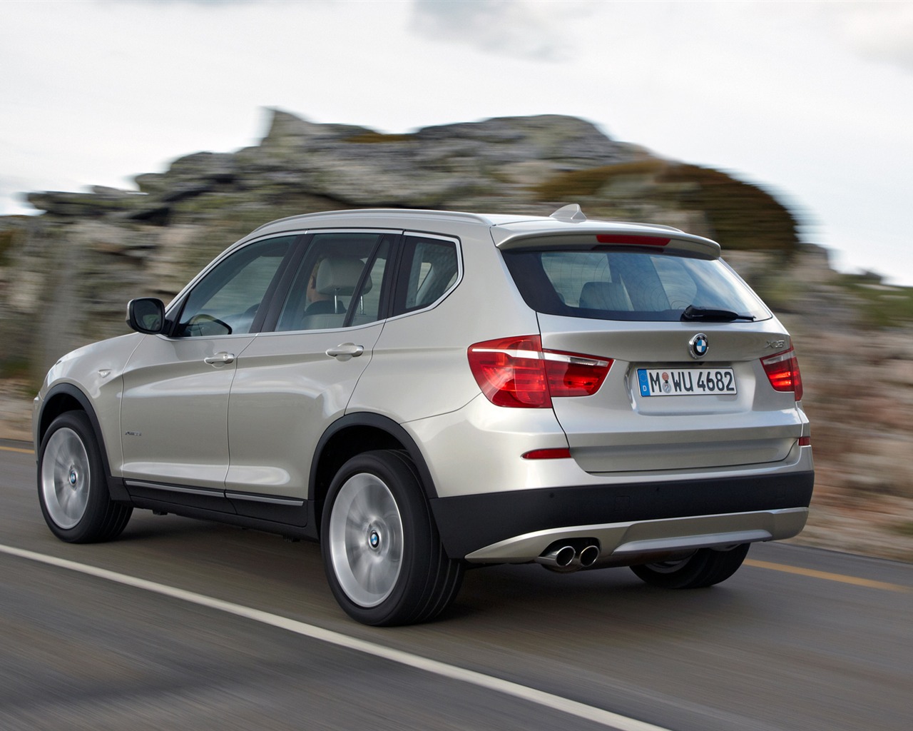 BMW X3 xDrive35i - 2010 (1) #34 - 1280x1024