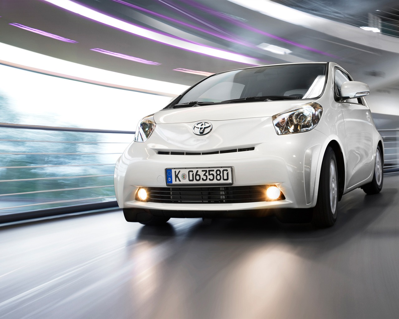 Toyota iQ - 2009 HD tapetu (1) #2 - 1280x1024