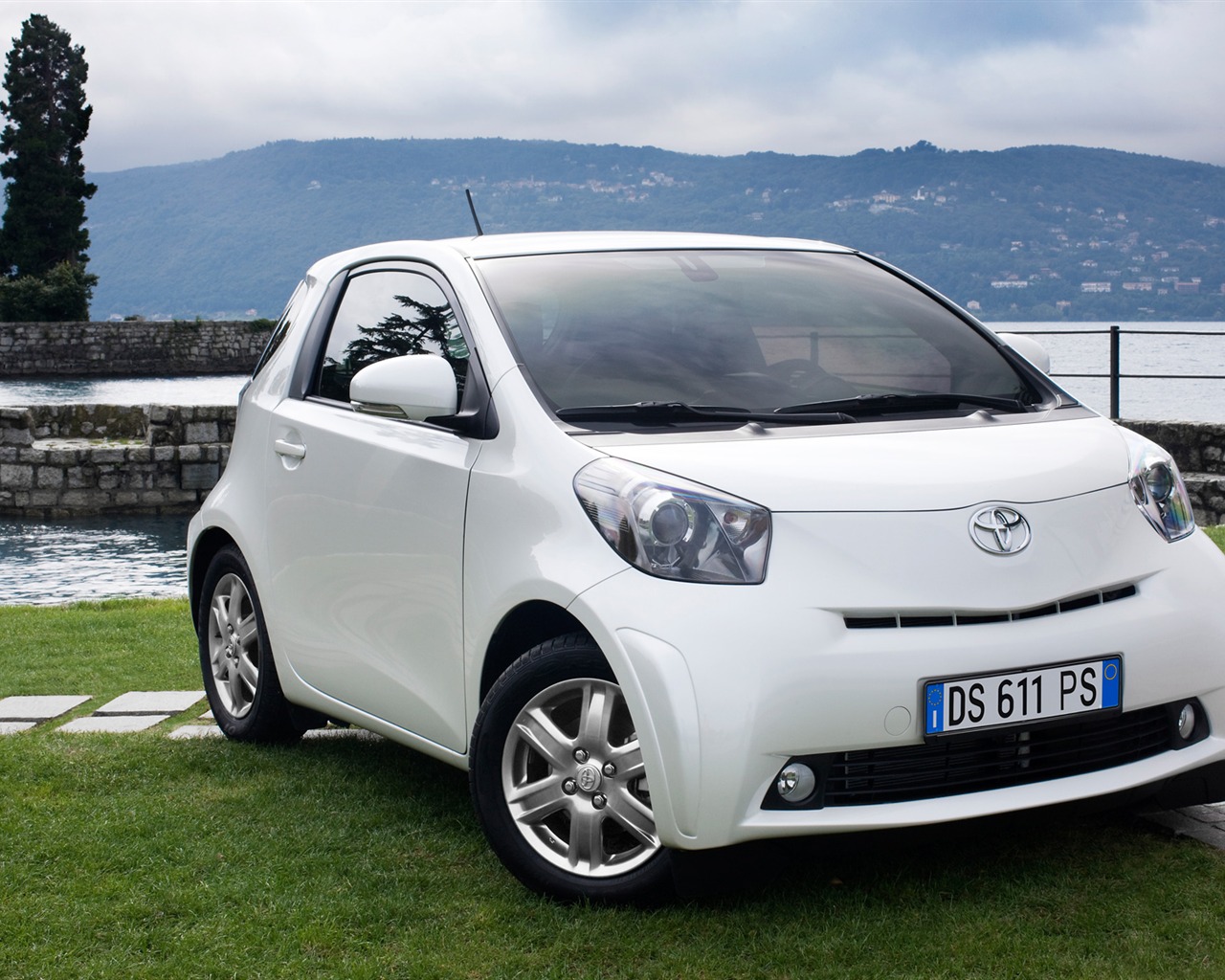 Toyota iQ - 2009 豐田(二) #8 - 1280x1024