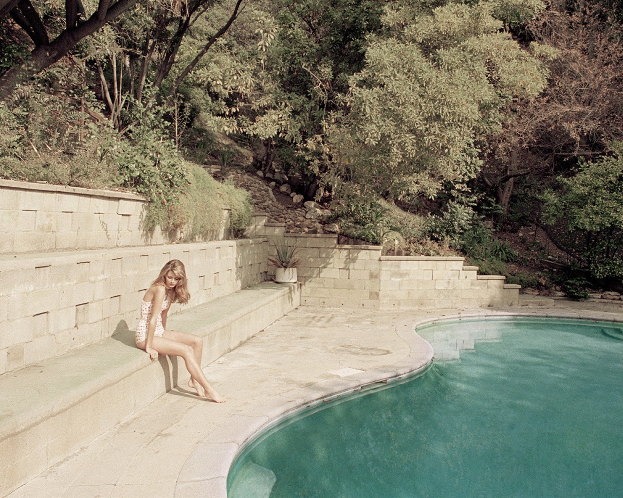 Mischa Barton krásnou tapetu (3) #17 - 1280x1024