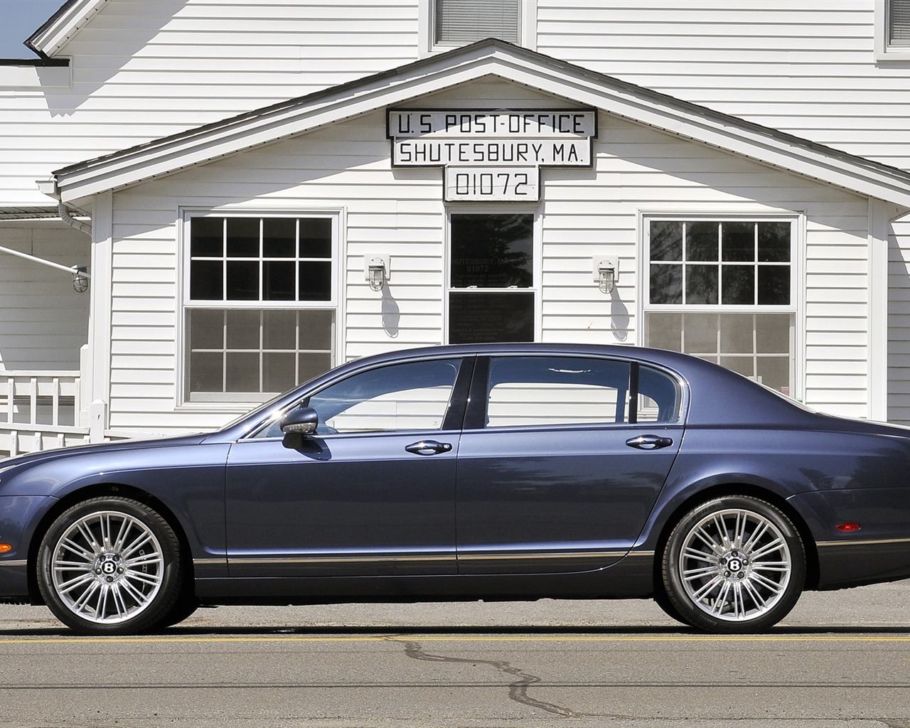 Bentley Continental Flying Spur Speed - 2008 HD wallpaper #1 - 1280x1024