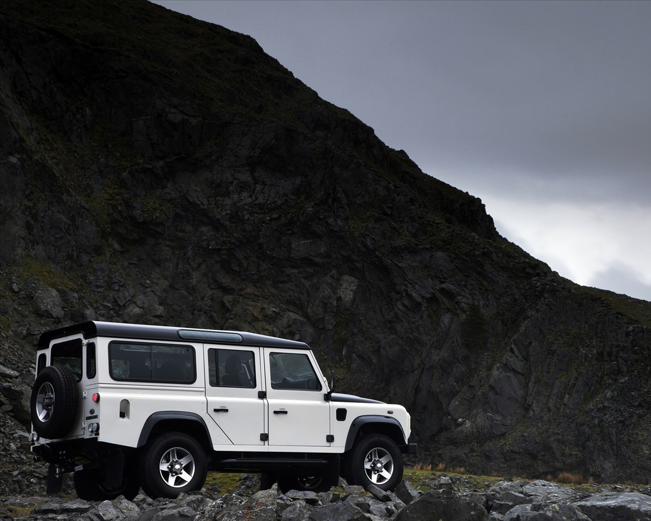 Land Rover na plochu 2011 (1) #18 - 1280x1024