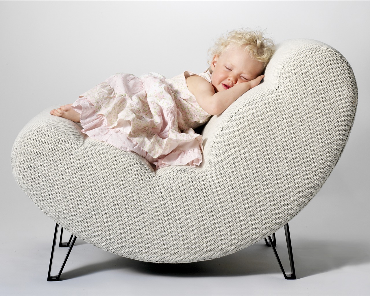 Cute Baby Wallpapers (6) #17 - 1280x1024