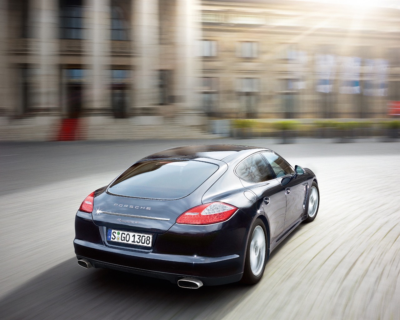 Porsche Panamera 4-2010 HD tapetu #5 - 1280x1024